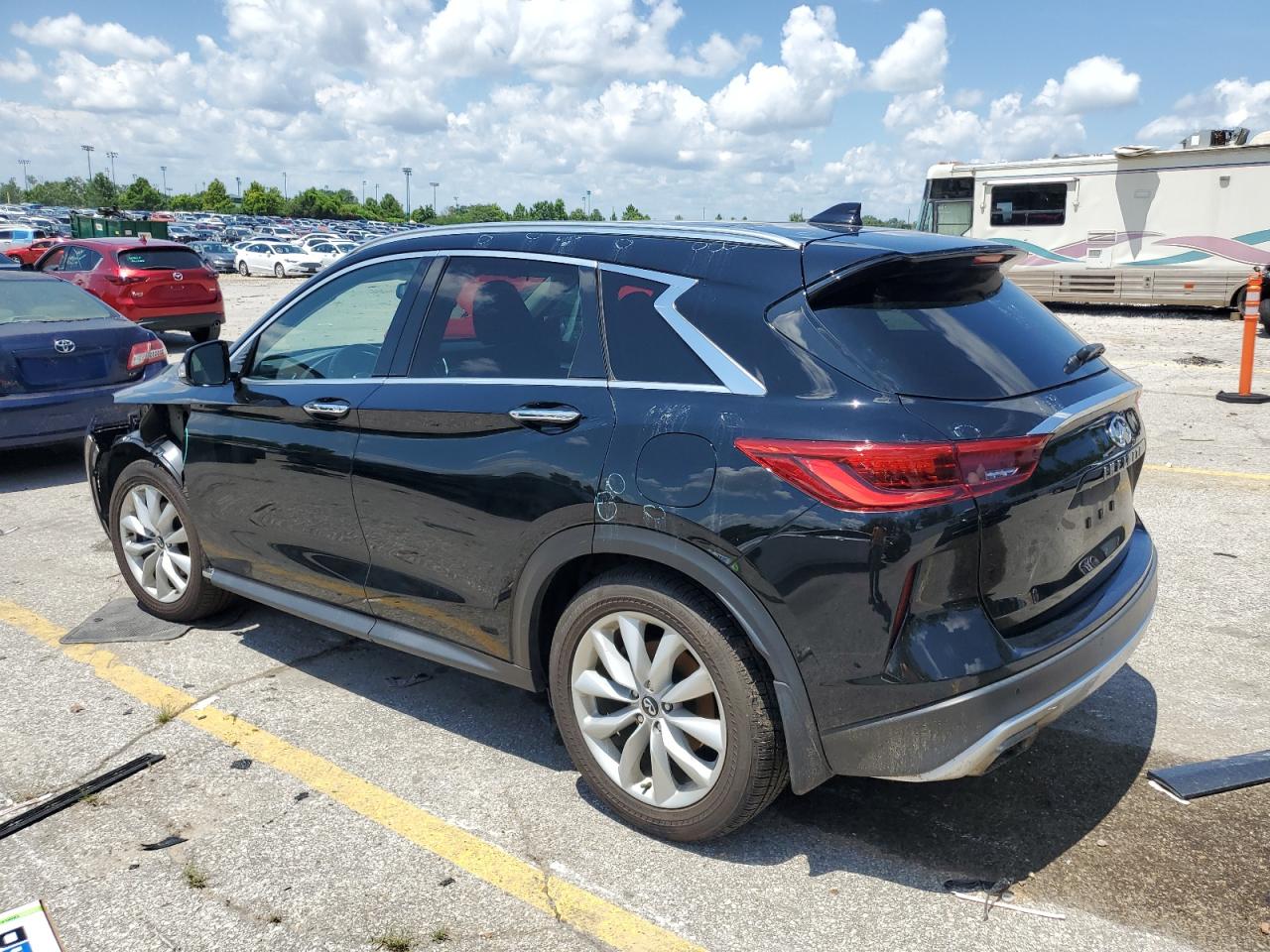INFINITI QX50 ESSENTIAL
