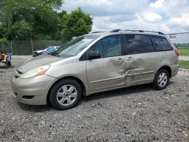 TOYOTA SIENNA CE