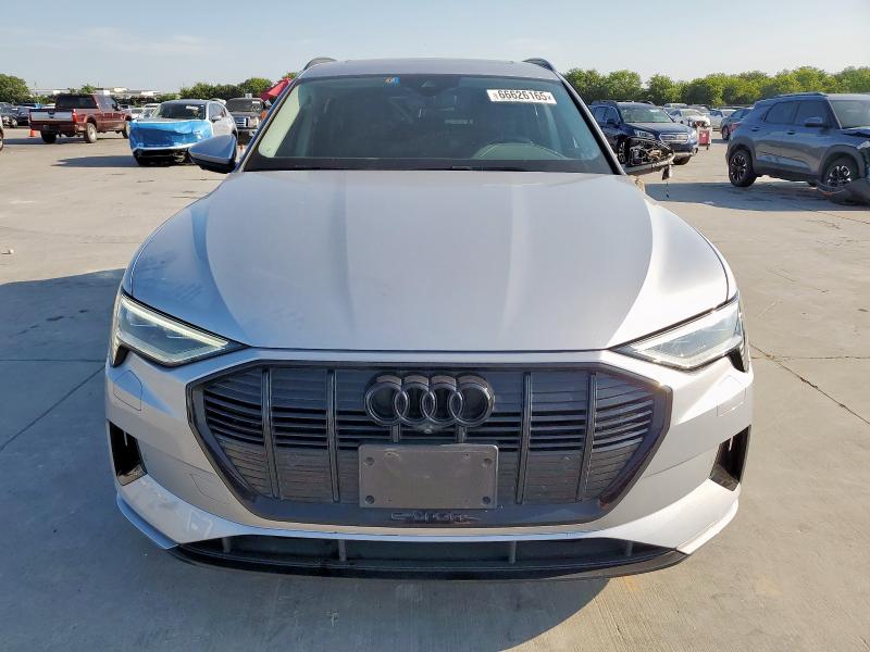 2022 AUDI E-TRON PRE WA1AAAGE1NB047049