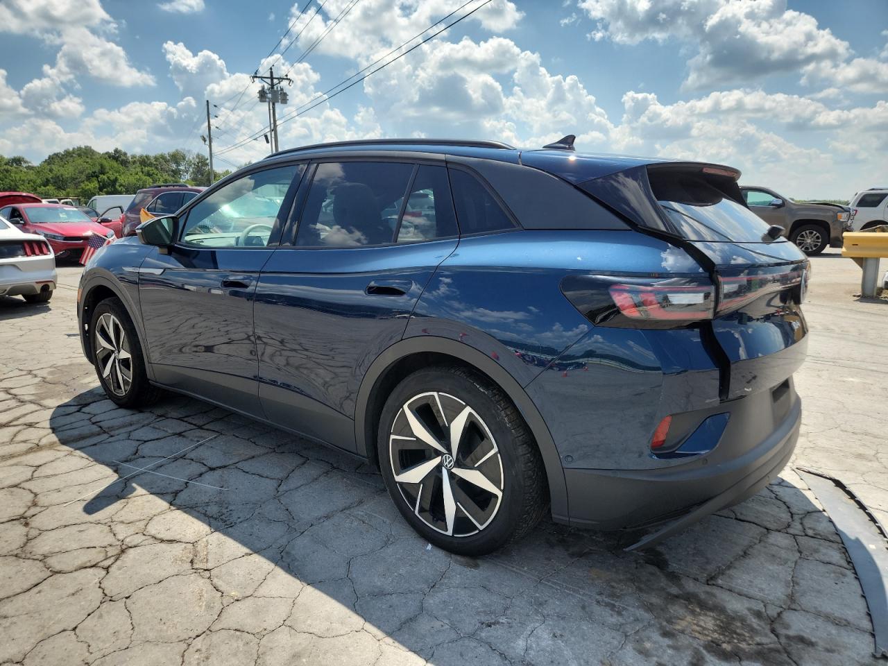 VOLKSWAGEN ID.4 PRO S