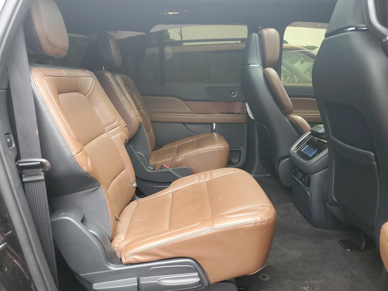 LINCOLN NAVIGATOR L RESERVE