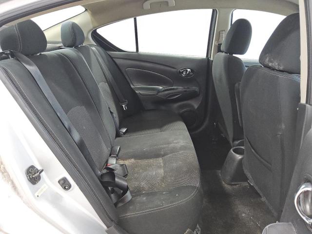 2019 NISSAN VERSA S 3N1CN7AP3KL821654