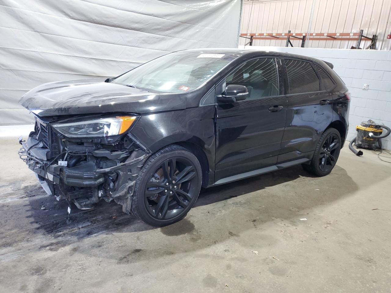 FORD EDGE ST