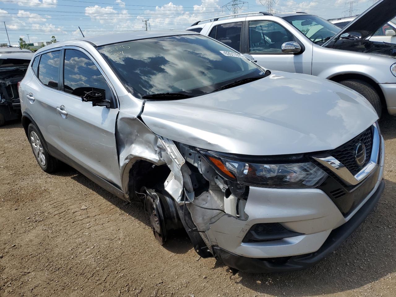 NISSAN ROGUE SPORT S