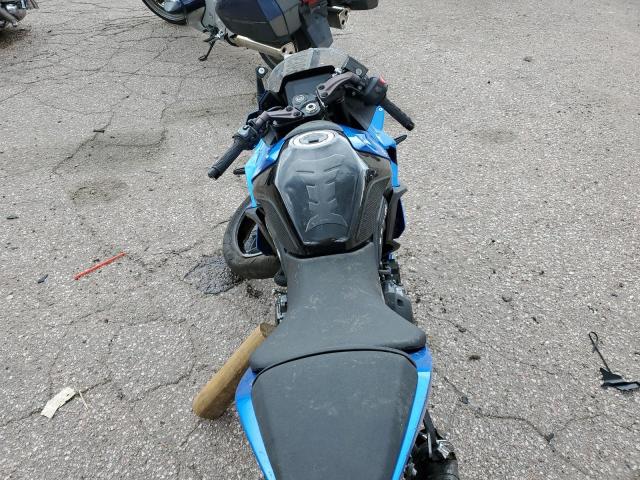 2024 SUZUKI GSX800 F JS1EM13B6R7102124