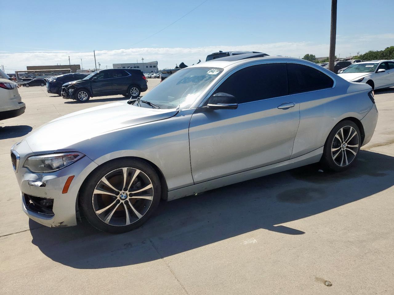 BMW 2 SERIES I