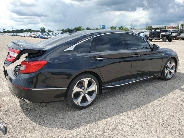 2018 HONDA ACCORD TOU 1HGCV1F95JA185377