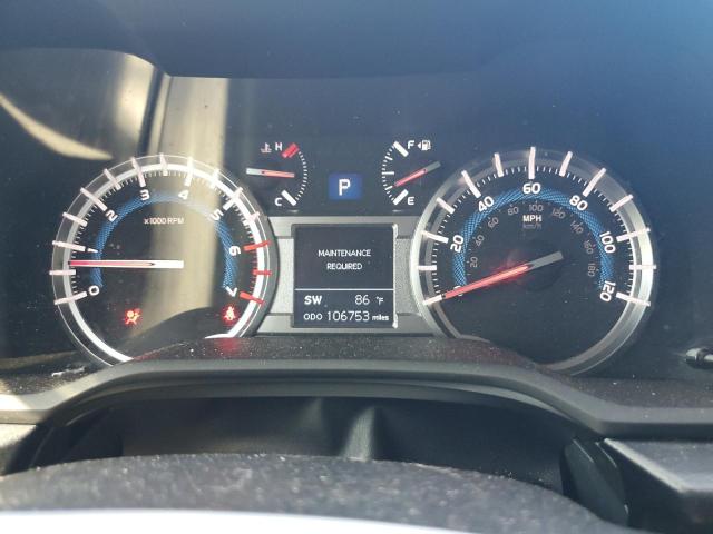 2019 TOYOTA 4RUNNER SR JTEBU5JR8K5674101