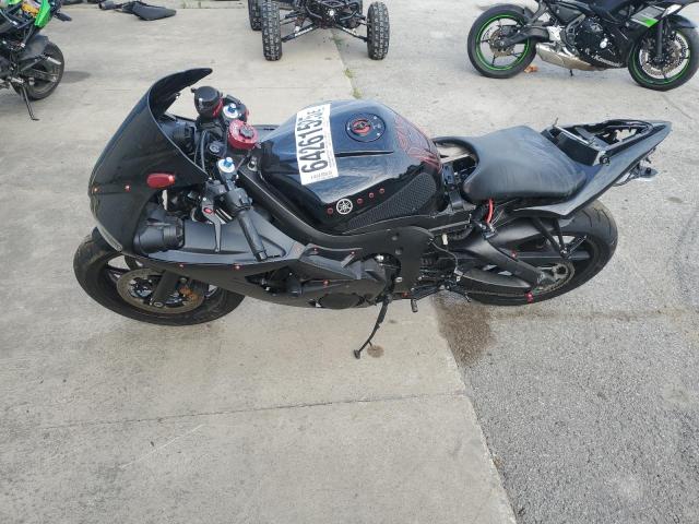 2009 YAMAHA YZFR6 S JYARJ06E89A041535
