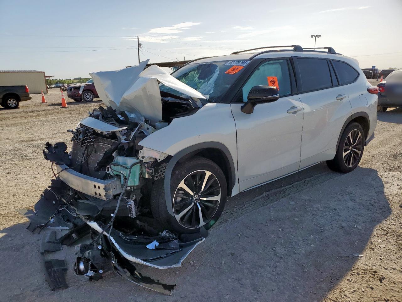 TOYOTA HIGHLANDER XSE