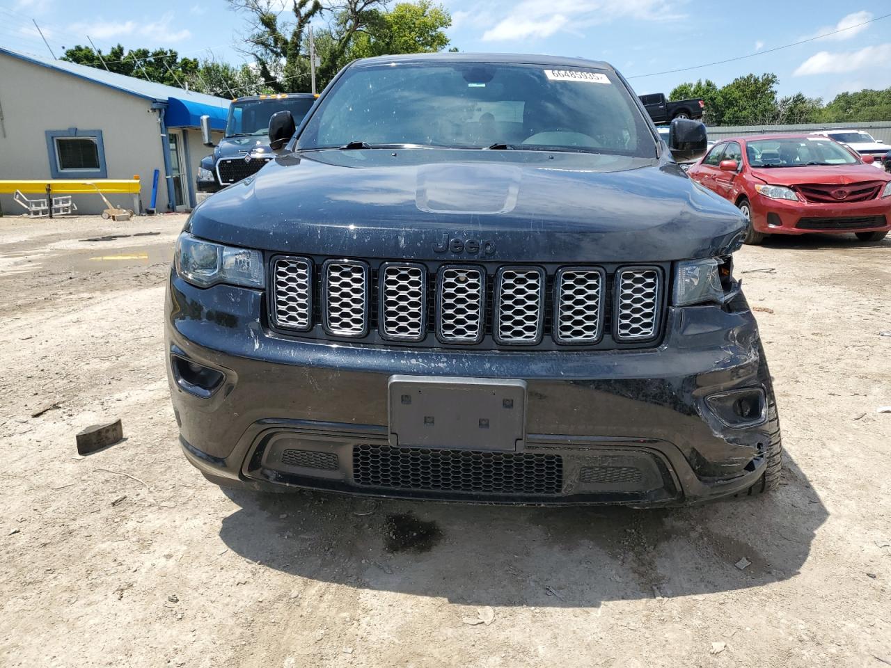 JEEP GRAND CHEROKEE LAREDO