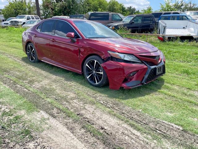 TOYOTA CAMRY XSE