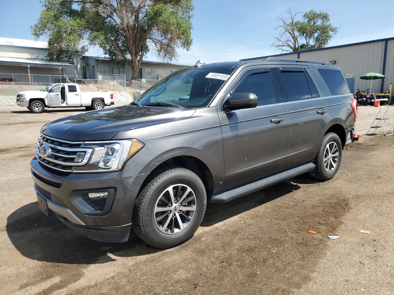 FORD EXPEDITION XLT