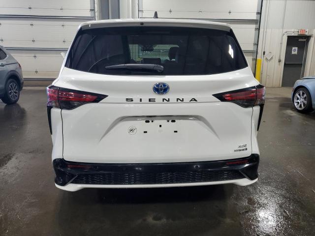 2021 TOYOTA SIENNA XSE 5TDXRKEC8MS017747