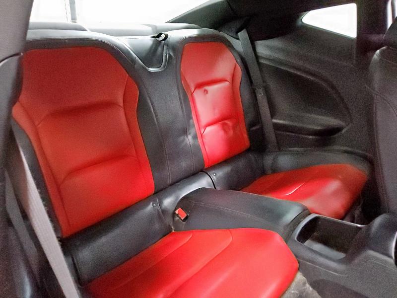 2019 CHEVROLET CAMARO LT 1G1FD1RS2K0140667