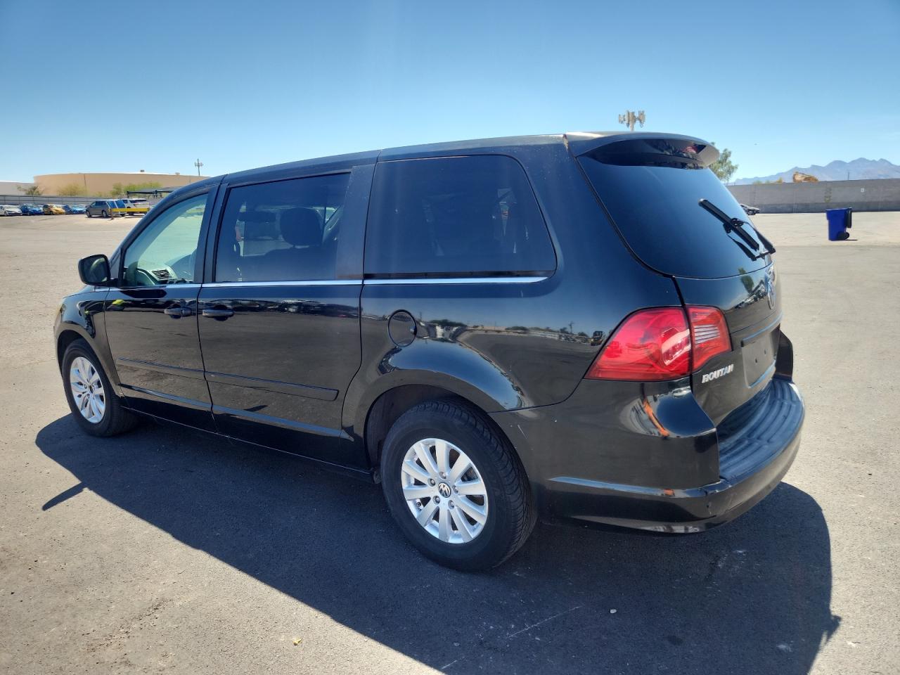 VOLKSWAGEN ROUTAN SE