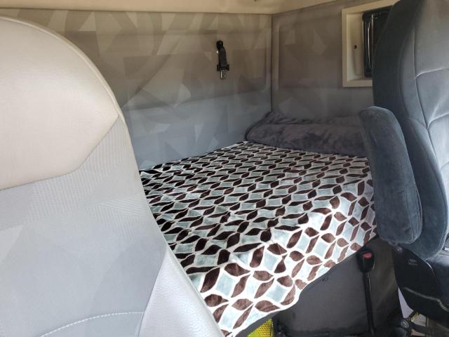 2010 VOLVO VN VNL #3206589554