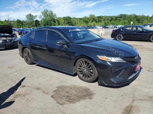 2018 TOYOTA CAMRY XSE 4T1B61HK5JU126069