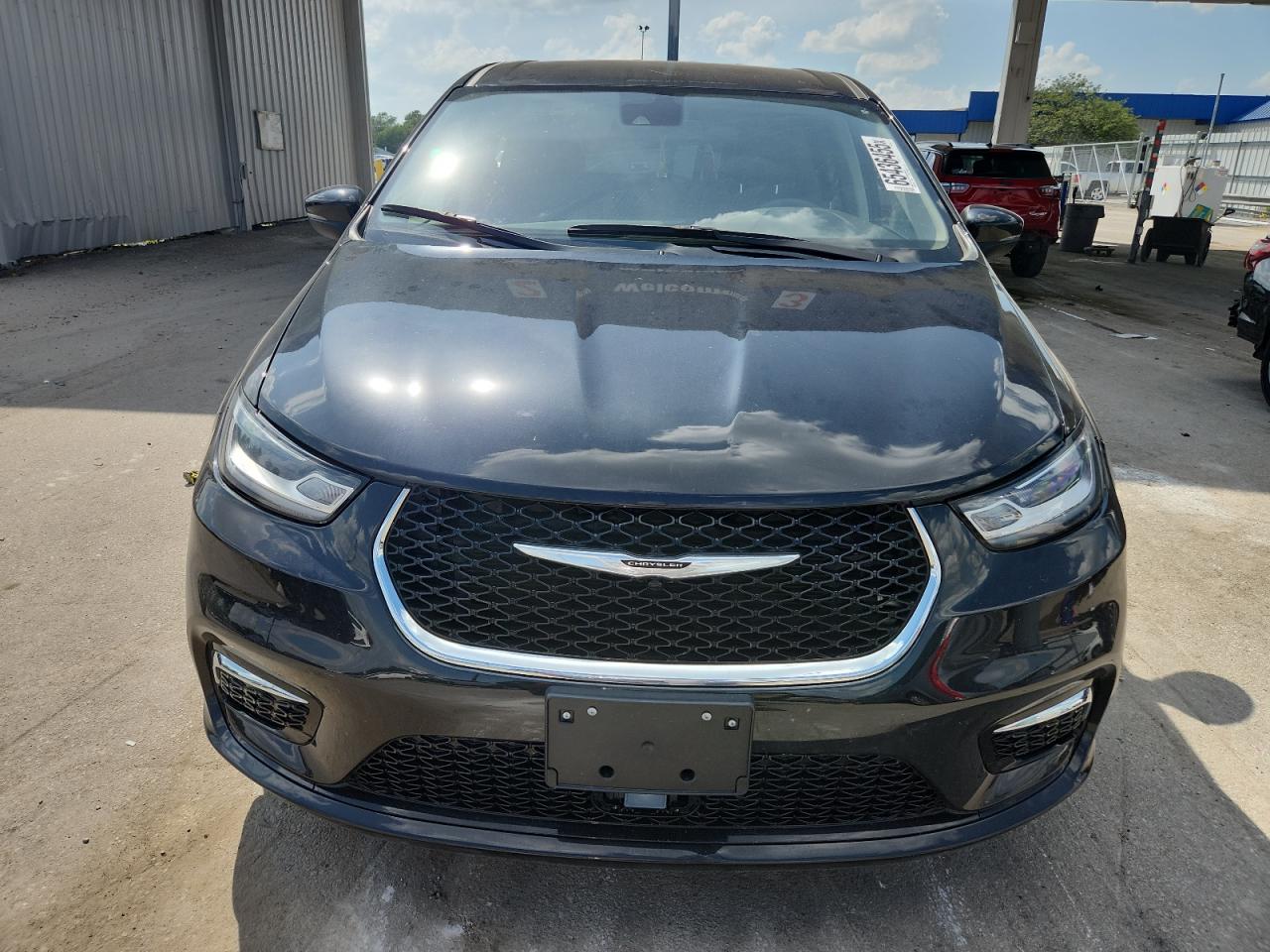 CHRYSLER PACIFICA TOURING L