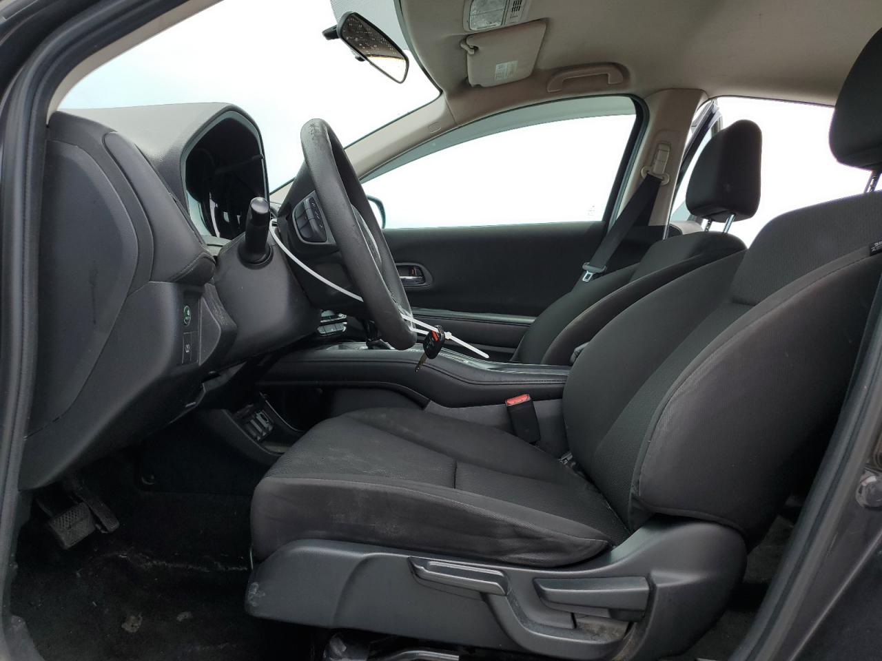Honda Hr-v lx 2016