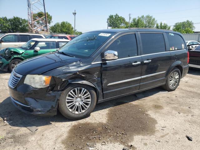 Global Auto Auctions: 2014 CHRYSLER TOWN & COU