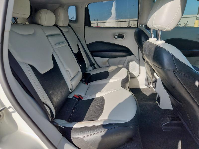 2019 JEEP COMPASS LI 3C4NJDCB2KT599335