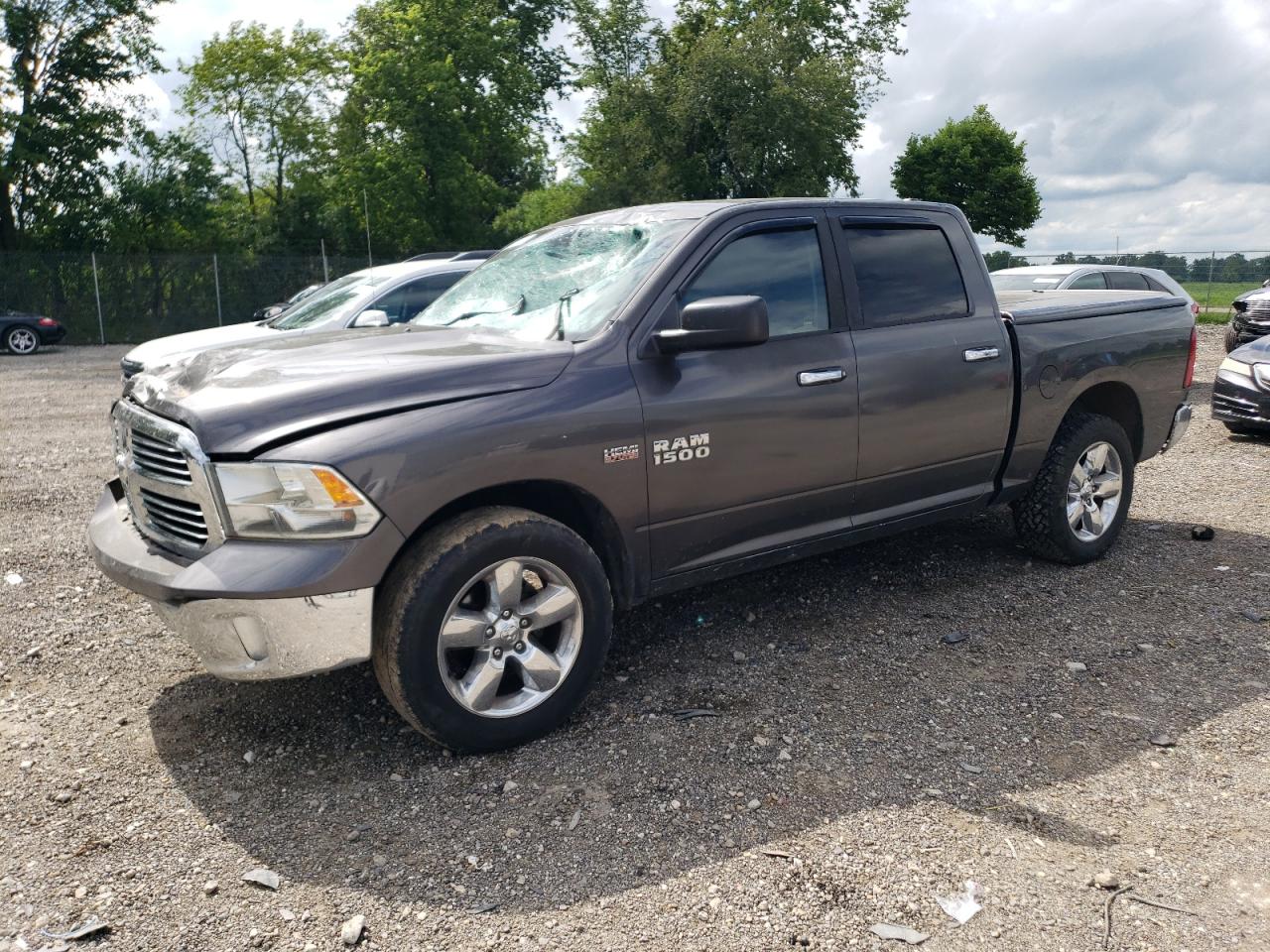 RAM 1500 SLT