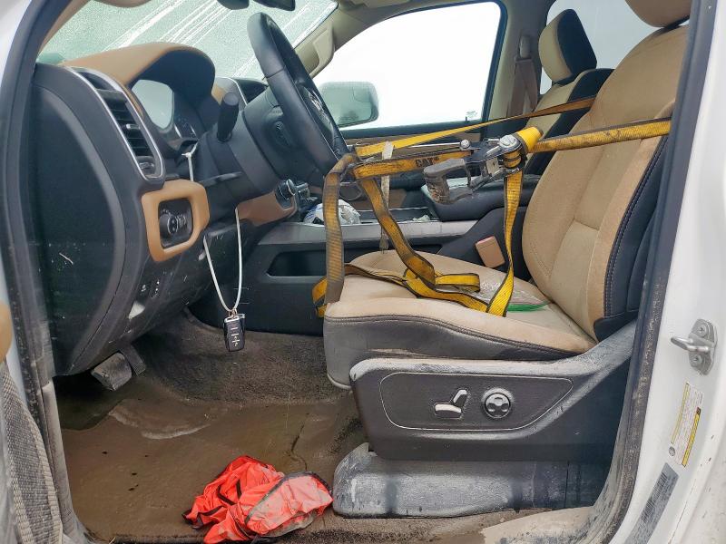 2019 RAM 1500 BIG H 1C6RREFT8KN548370