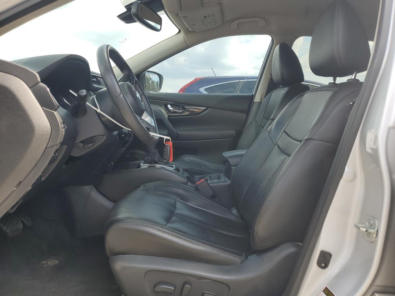 Nissan Rogue s 2019