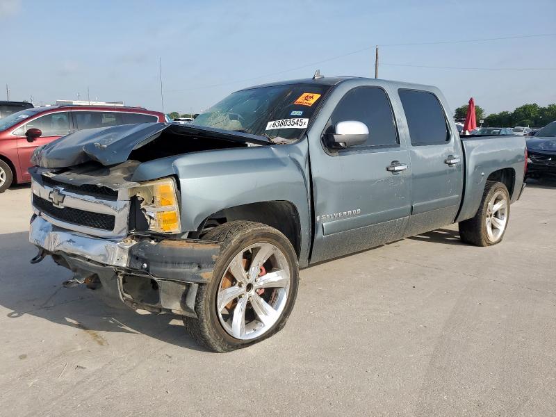 CHEVROLET SILVERADO