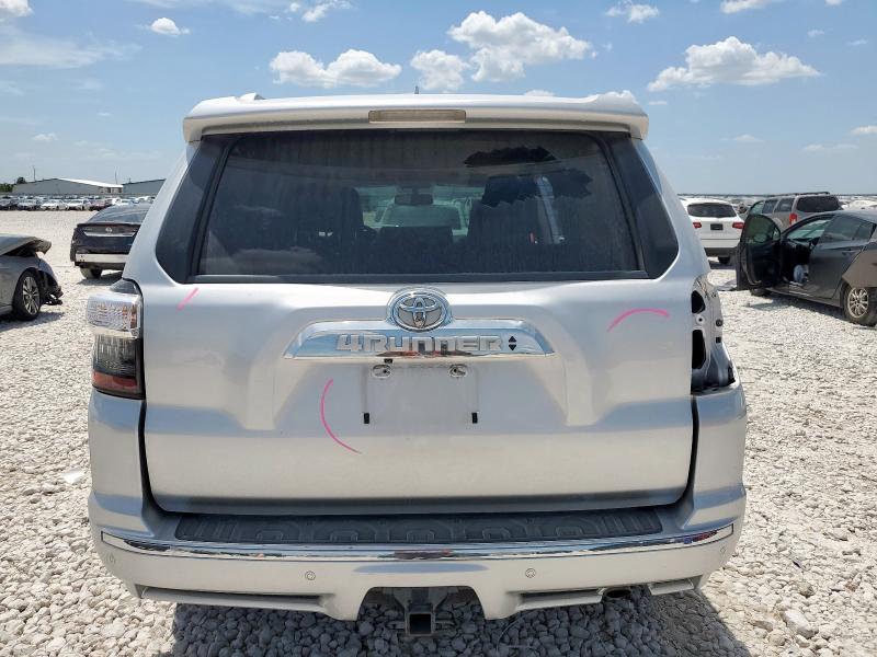 2018 TOYOTA 4RUNNER SR JTEZU5JR4J5165863