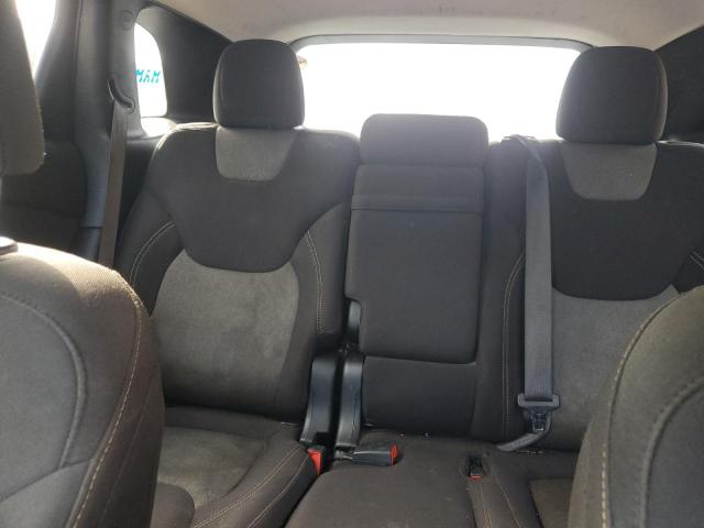 2018 JEEP CHEROKEE LATITUDE 1C4PJLCB4JD621486