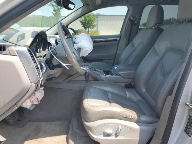 2012 PORSCHE CAYENNE - WP1AA2A20CLA02295