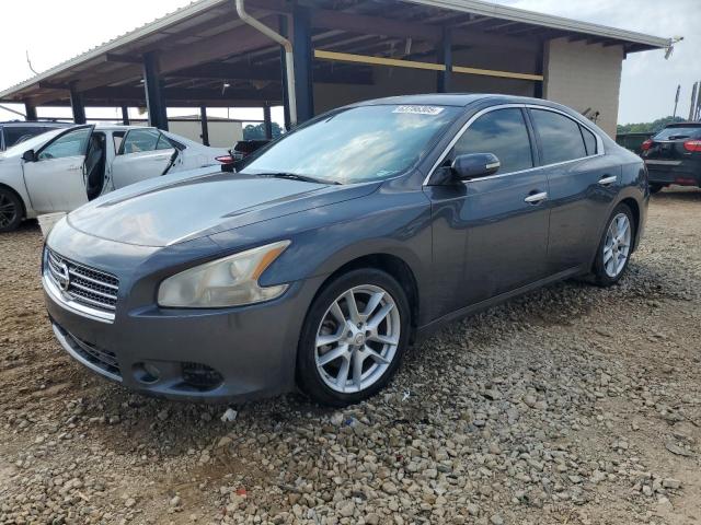 NISSAN MAXIMA S
