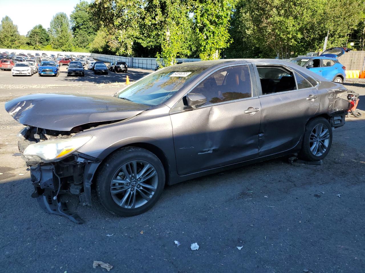 TOYOTA CAMRY LE