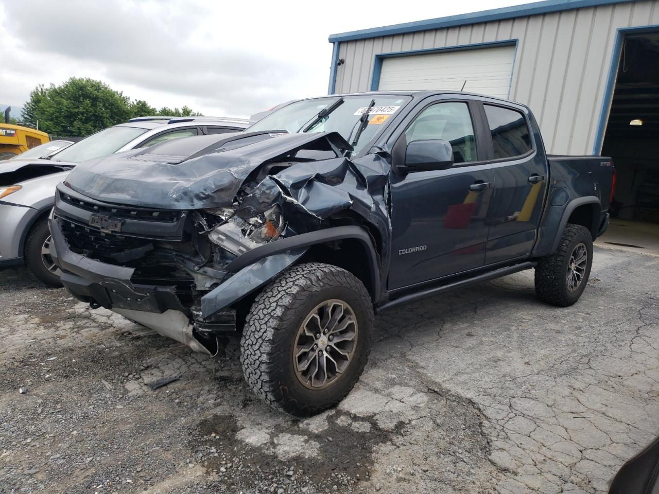 CHEVROLET COLORADO ZR2