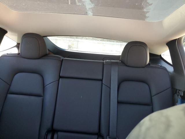 2022 TESLA MODEL Y 7SAYGAEE2NF558307