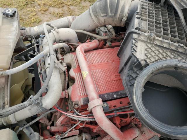 2018 PETERBILT TRACTOR 579 #3261214933