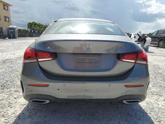 2021 MERCEDES-BENZ A 220 W1K3G4EB2MJ257497
