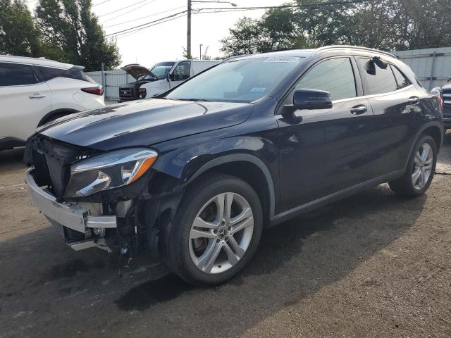 MERCEDES-BENZ GLA 250 4M