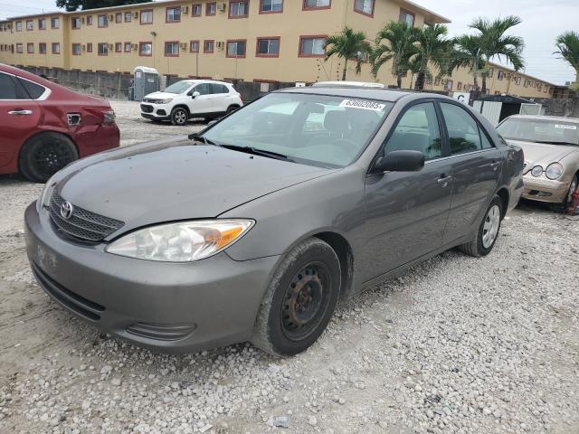 TOYOTA CAMRY LE 2004 gray sedan 4d gas 4T1BE32K04U839912 photo #1