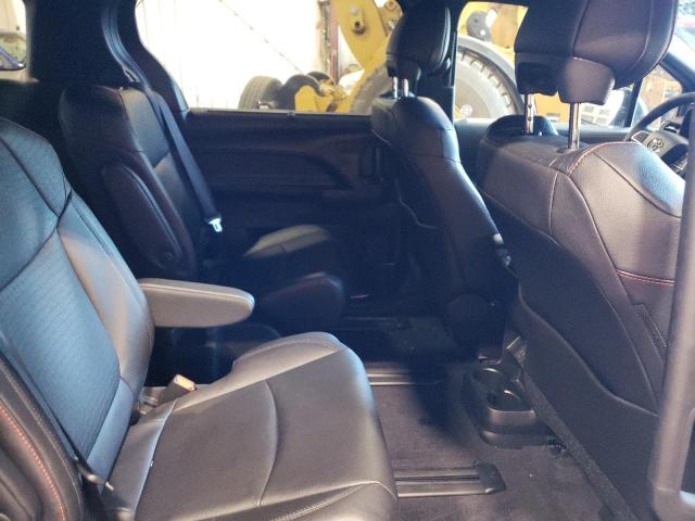 2025 TOYOTA SIENNA XSE 5TDDSKFC6SS198186