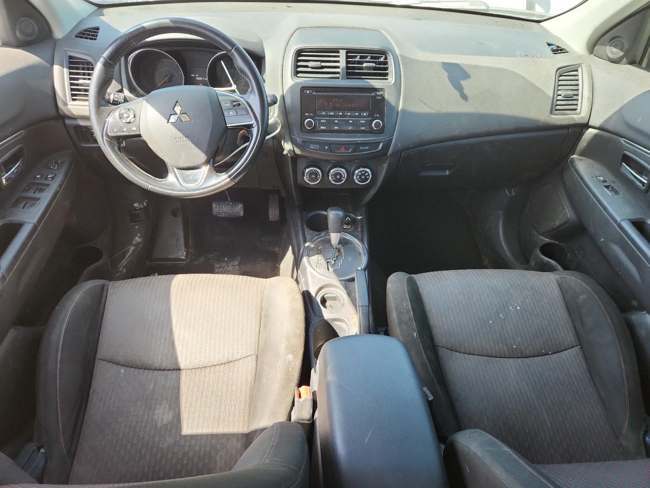MITSUBISHI OUTLANDER ES