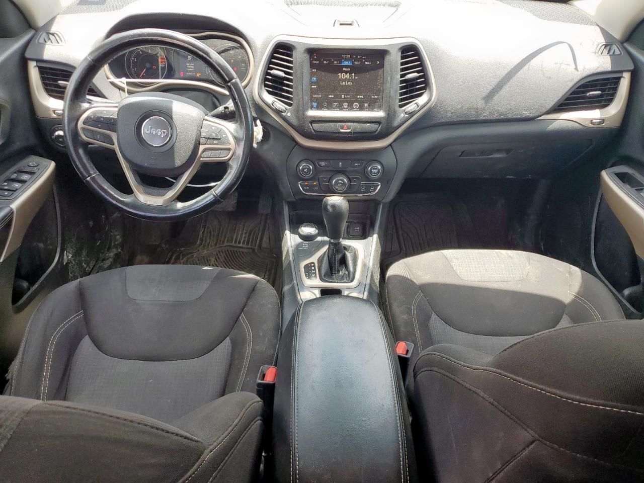 JEEP GRAND CHEROKEE LATITUDE