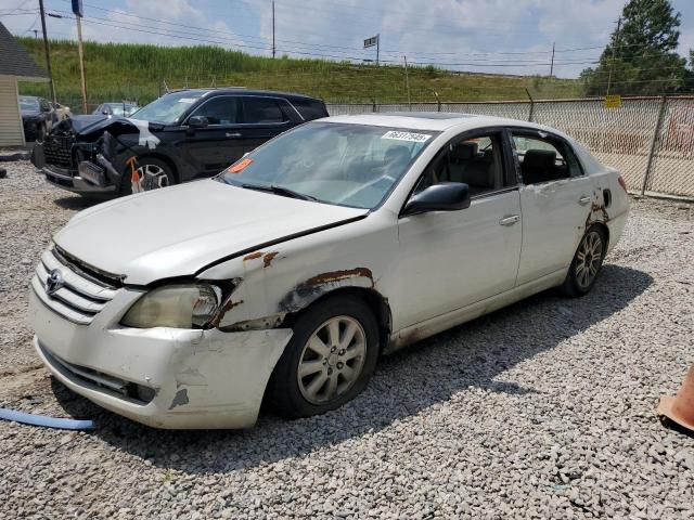 TOYOTA AVALON XL