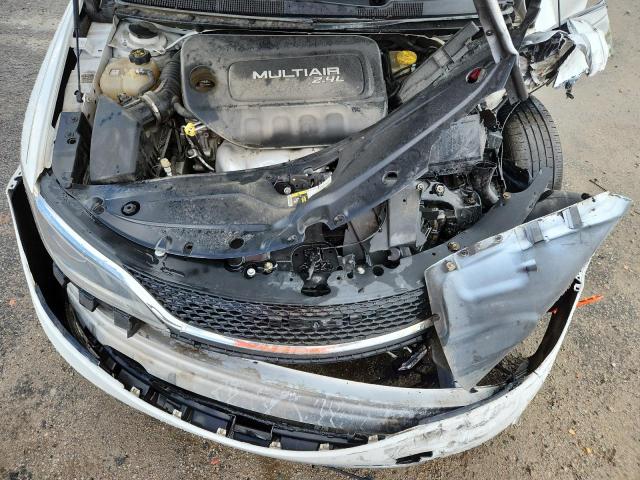 2017 CHRYSLER 200 LIMITED 1C3CCCAB4HN500364