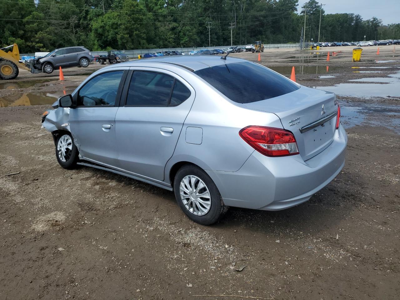 MITSUBISHI MIRAGE G4 ES