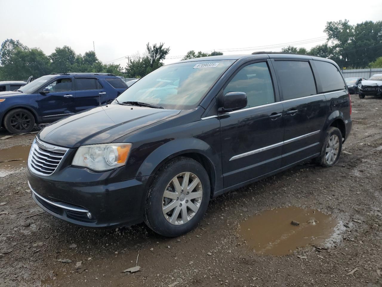 CHRYSLER TOWN & COUNTRY TOURING