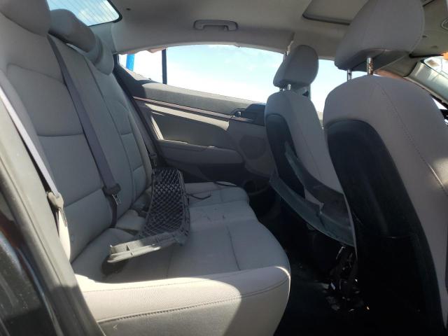 2018 HYUNDAI ELANTRA SE 5NPD84LF8JH213946