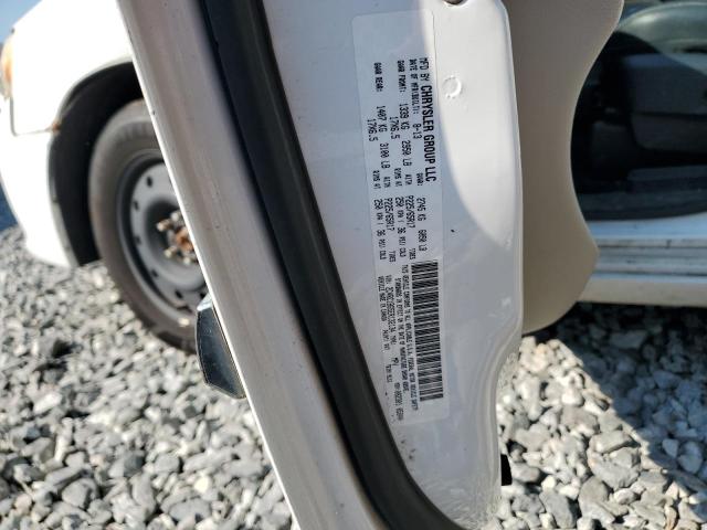 2014 CHRYSLER TOWN & COU - 2C4RC1BG5ER132134